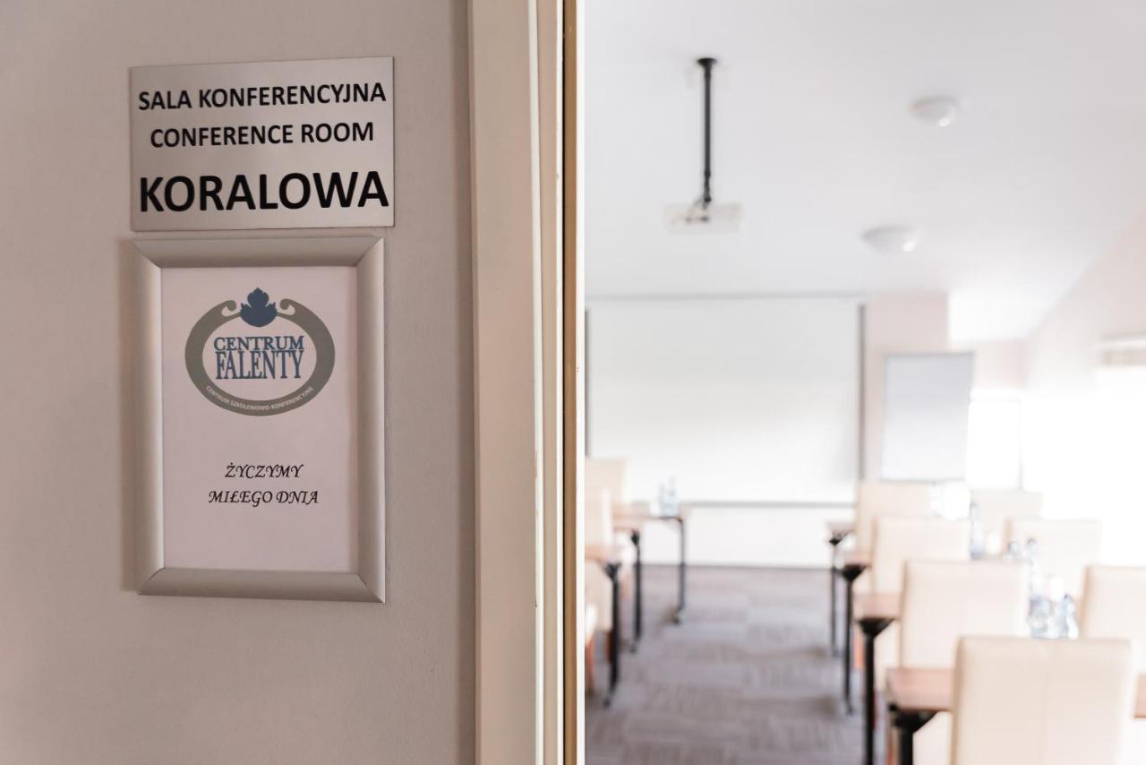 Falenty Biznes I Wypoczynek Raszyn Buitenkant foto